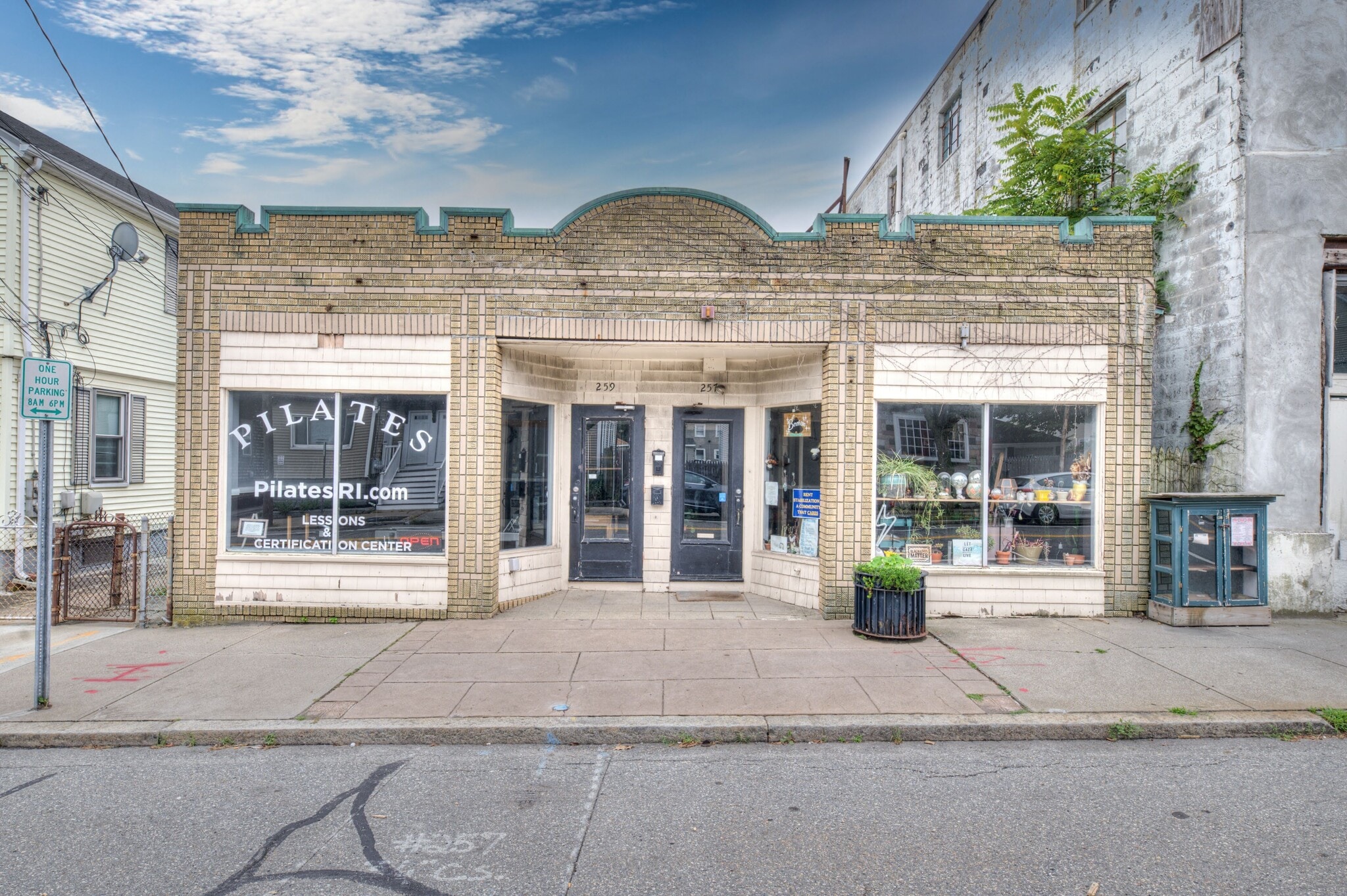 257 Warren Ave, East Providence, RI for Sale