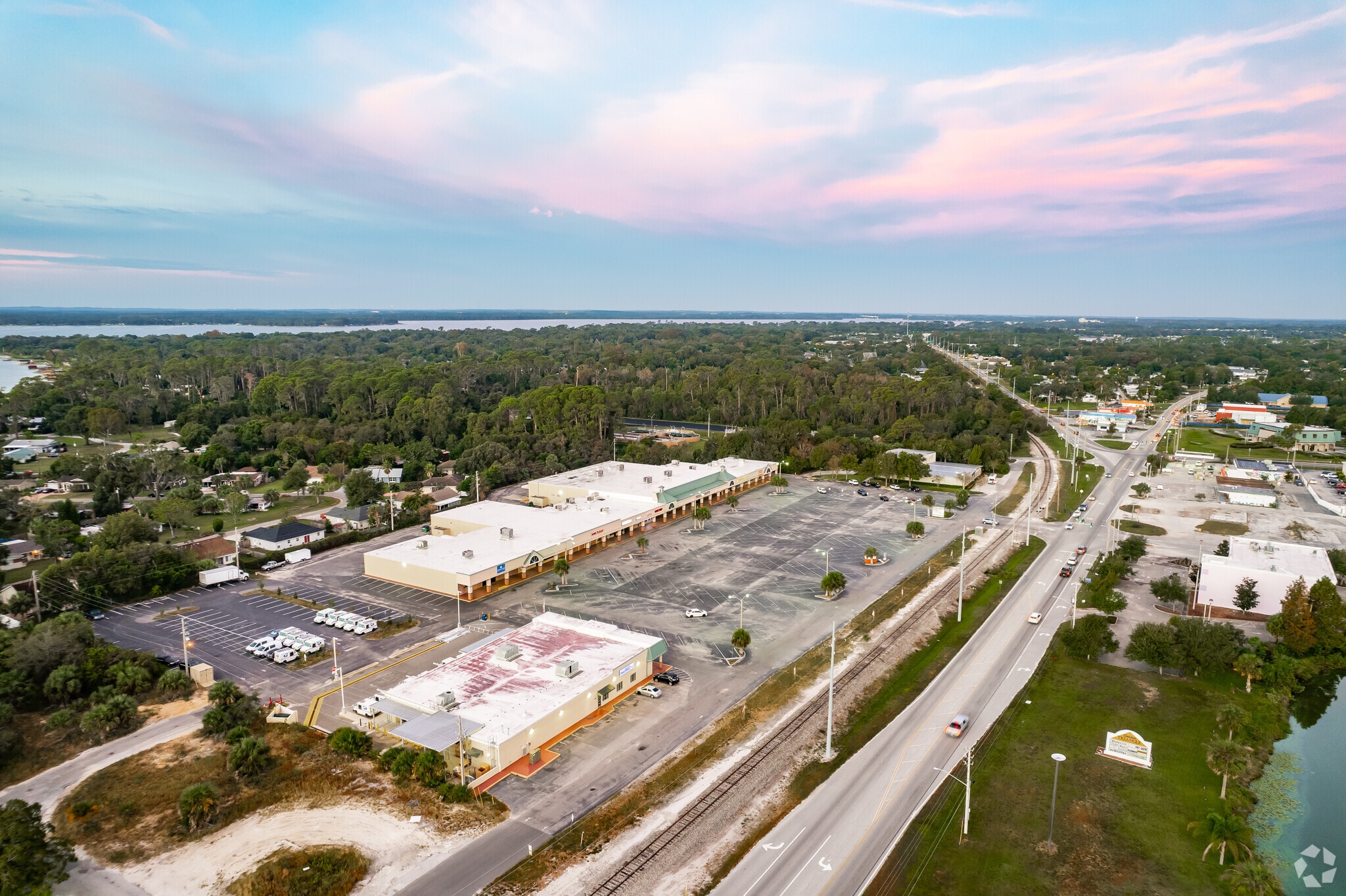 2700-2738 W Old Highway 441, Mount Dora, FL for Sale