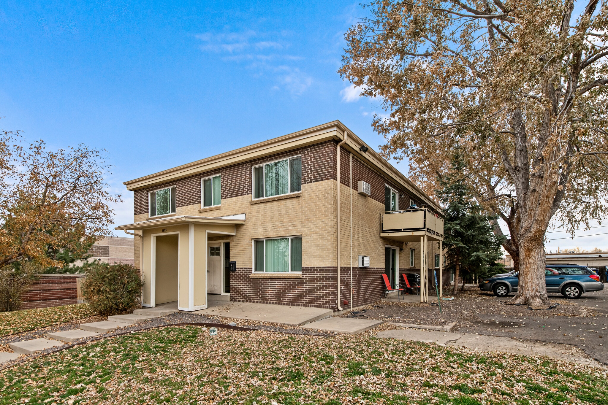 1675 Upham St, Lakewood, CO for Sale