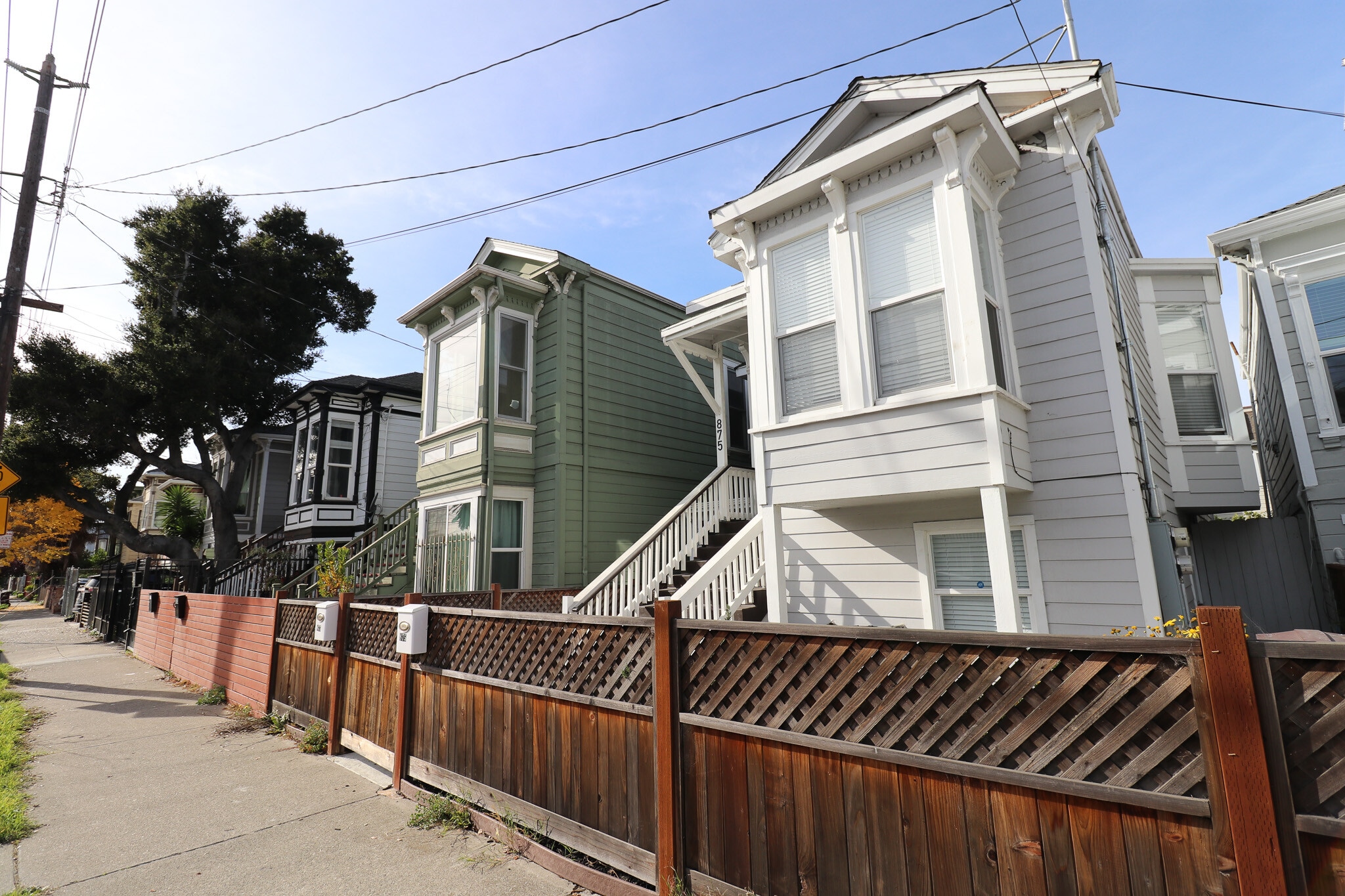 875 Wood St, Oakland, CA for Sale