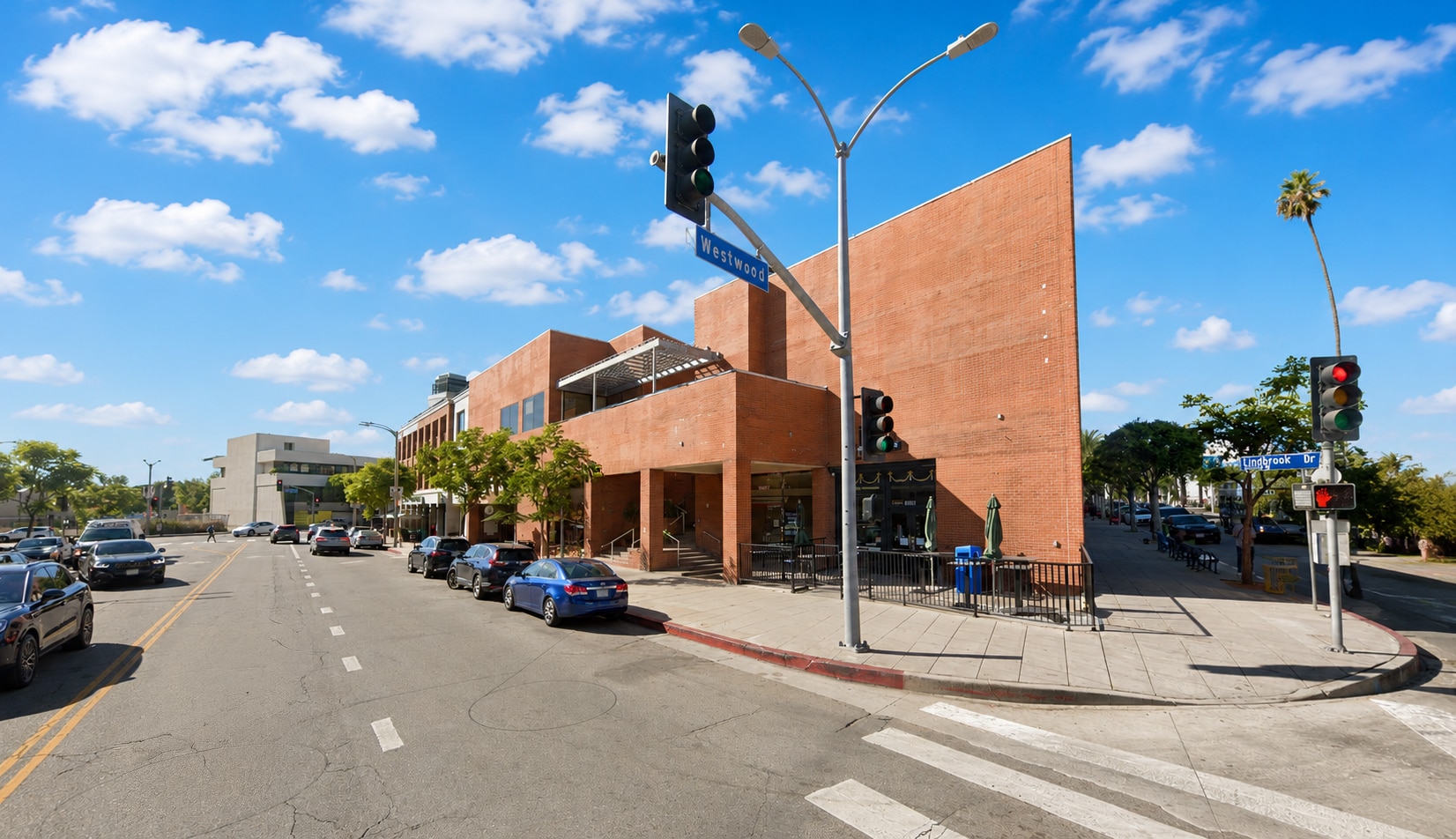 10911 Lindbrook Dr, Los Angeles, CA for Rent