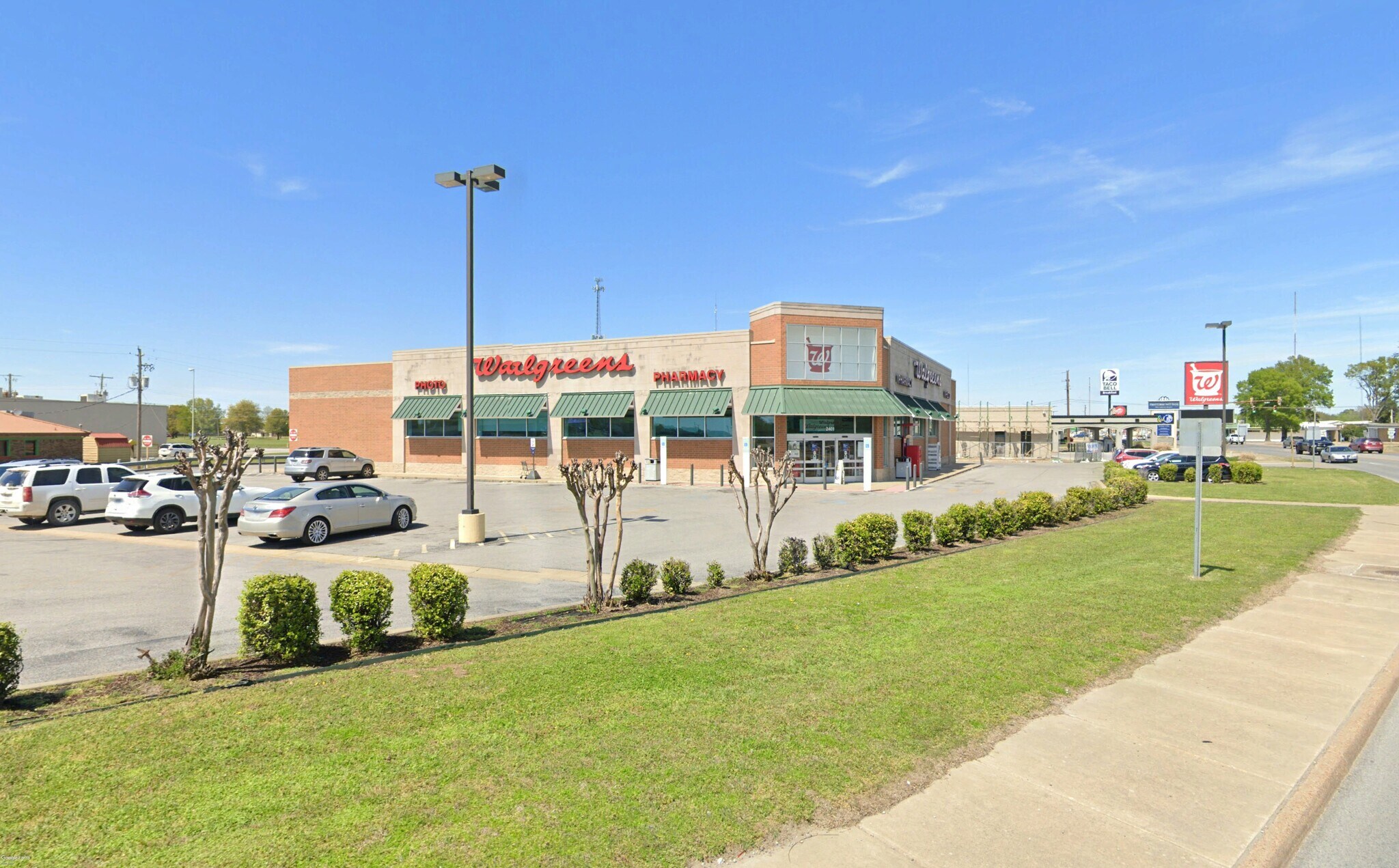 2401 Malcolm Ave, Newport, AR for Sale