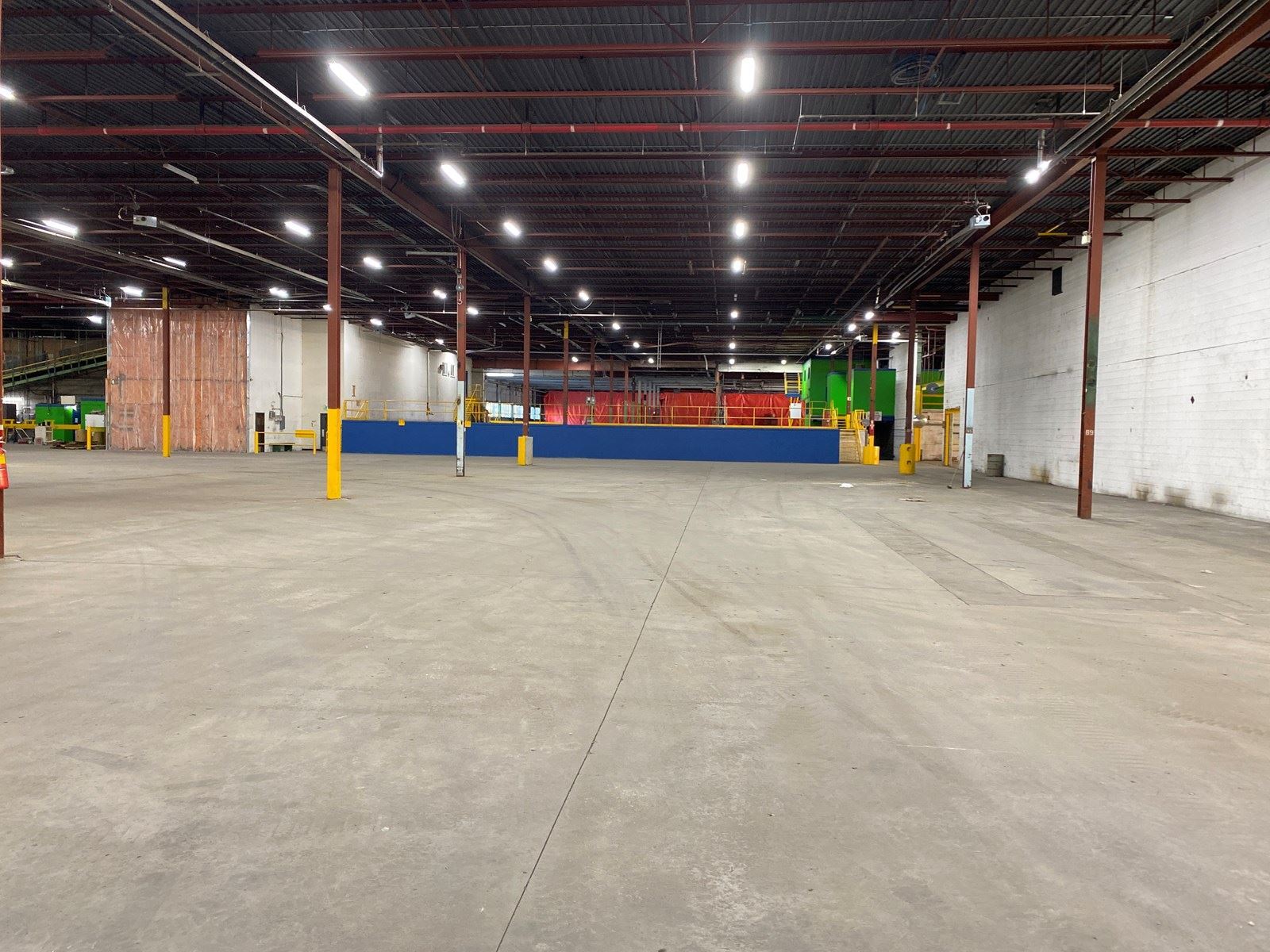 9620 Hill Dr, Coldstream, BC for Rent