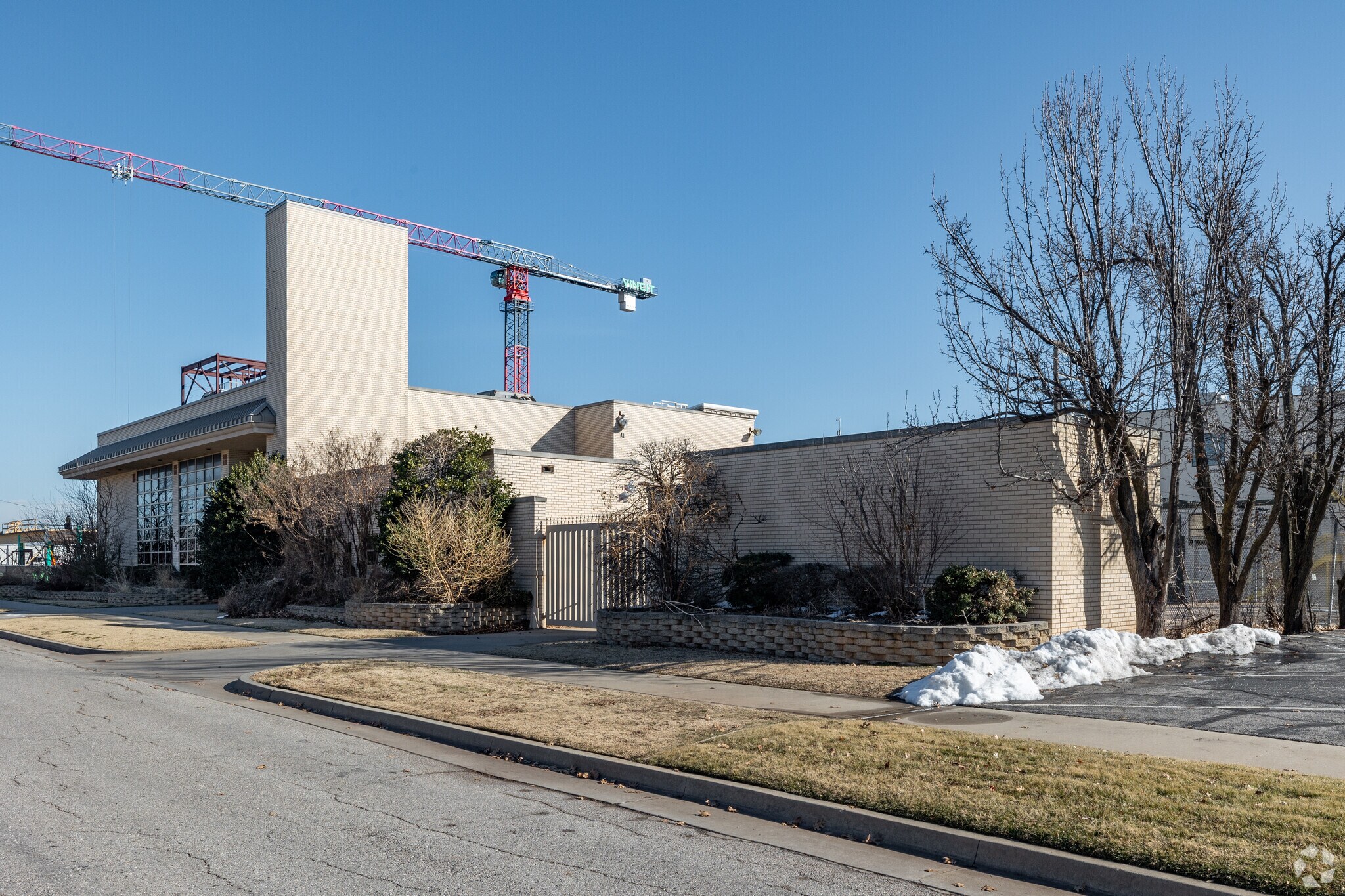 1324 N Broadway Dr, Oklahoma City, OK for Sale