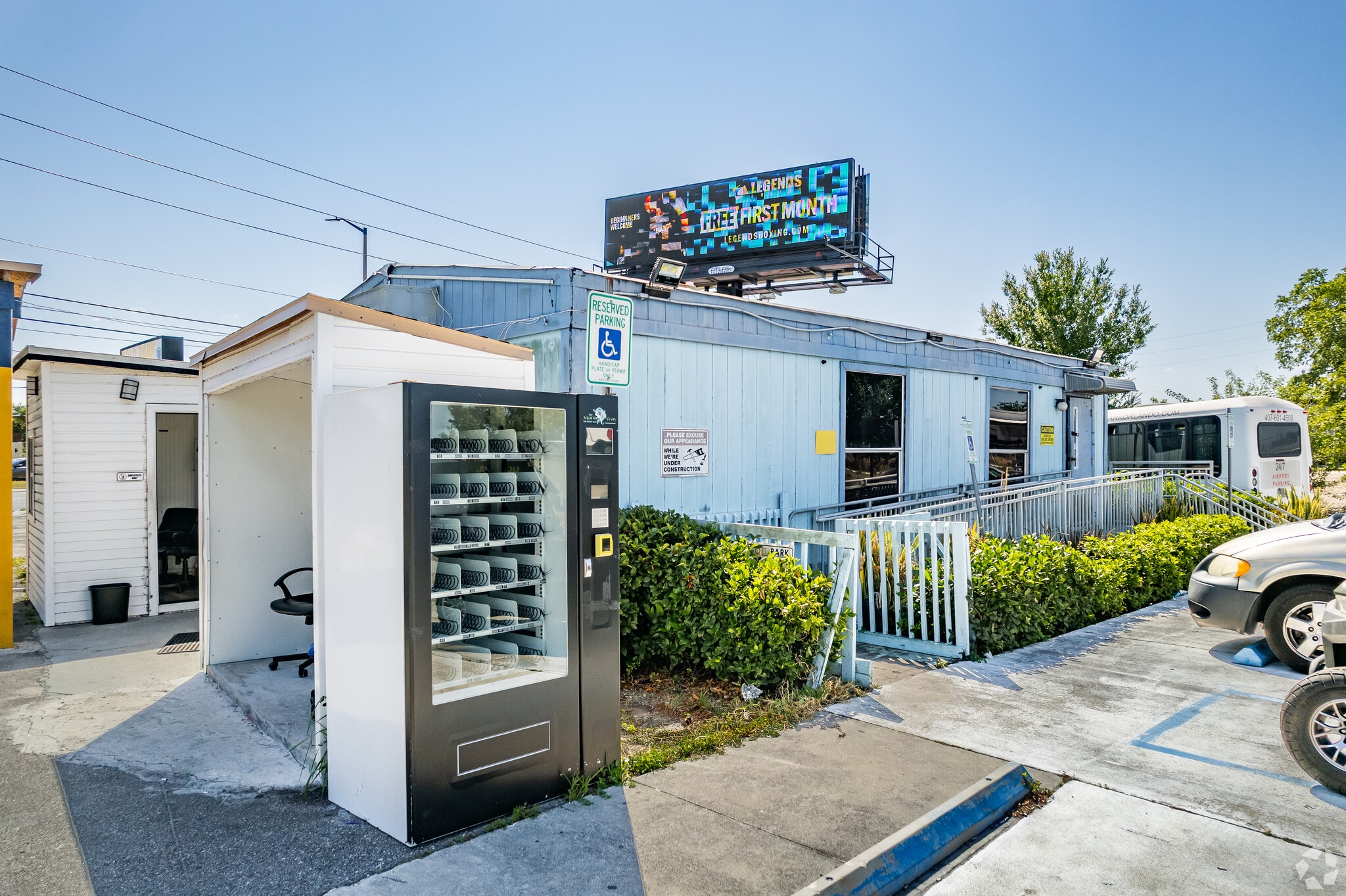 7330 Narcoossee Rd, Orlando, FL for Sale