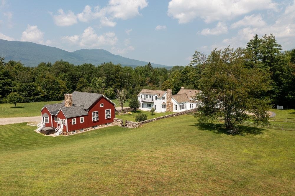 507 Benson Rd, Manchester Center, VT for Sale