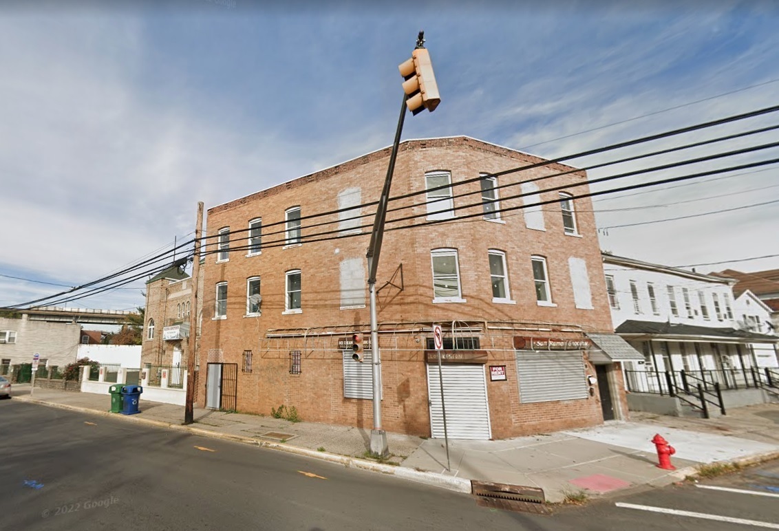 752 State St, Perth Amboy, NJ for Rent