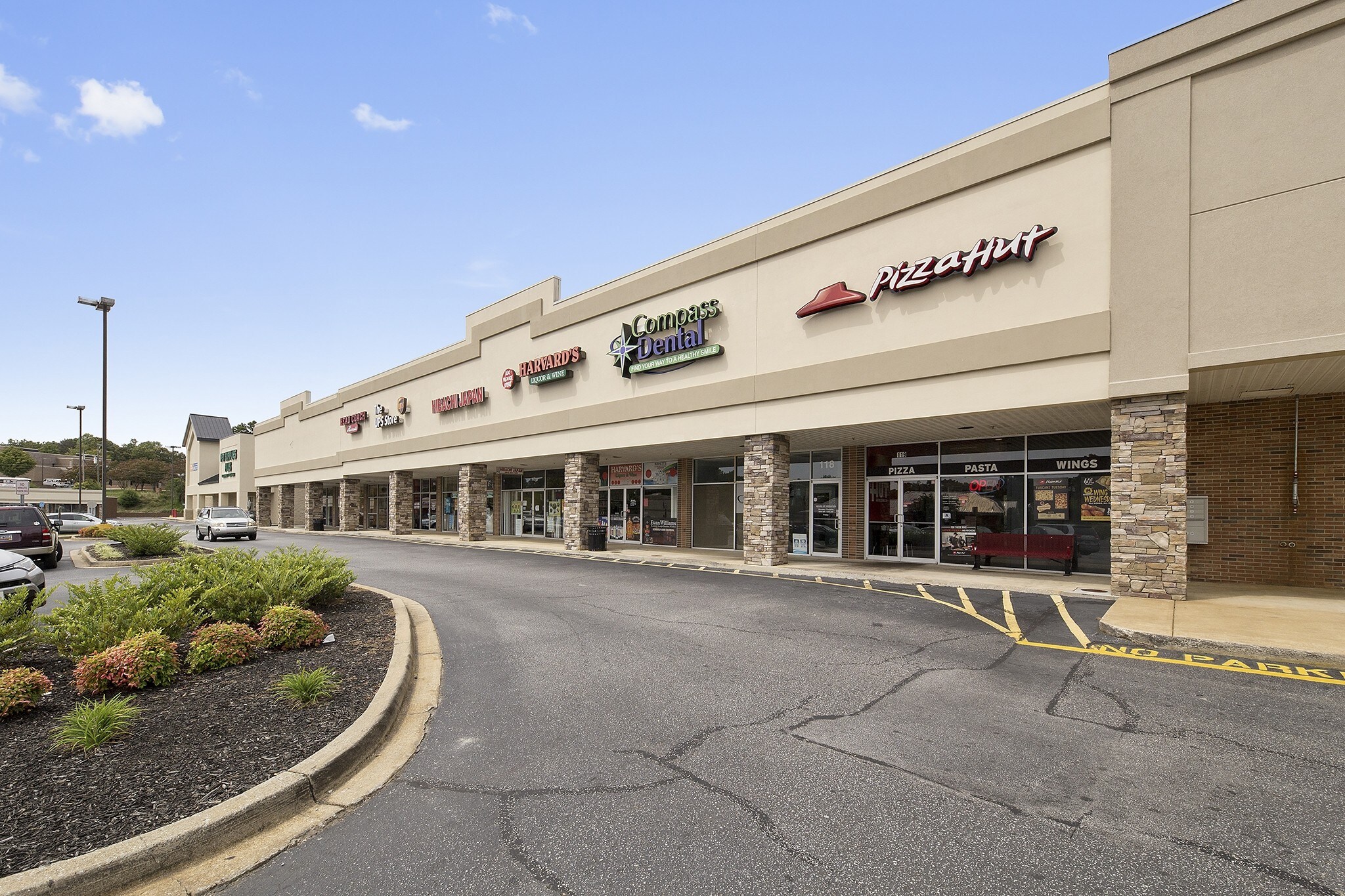 2801 Wade Hampton Blvd Taylors, SC 29687 Retail Property for Lease on