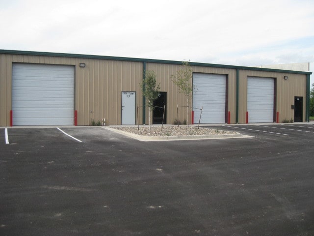 1718 N Closner Blvd, Edinburg, TX for Rent