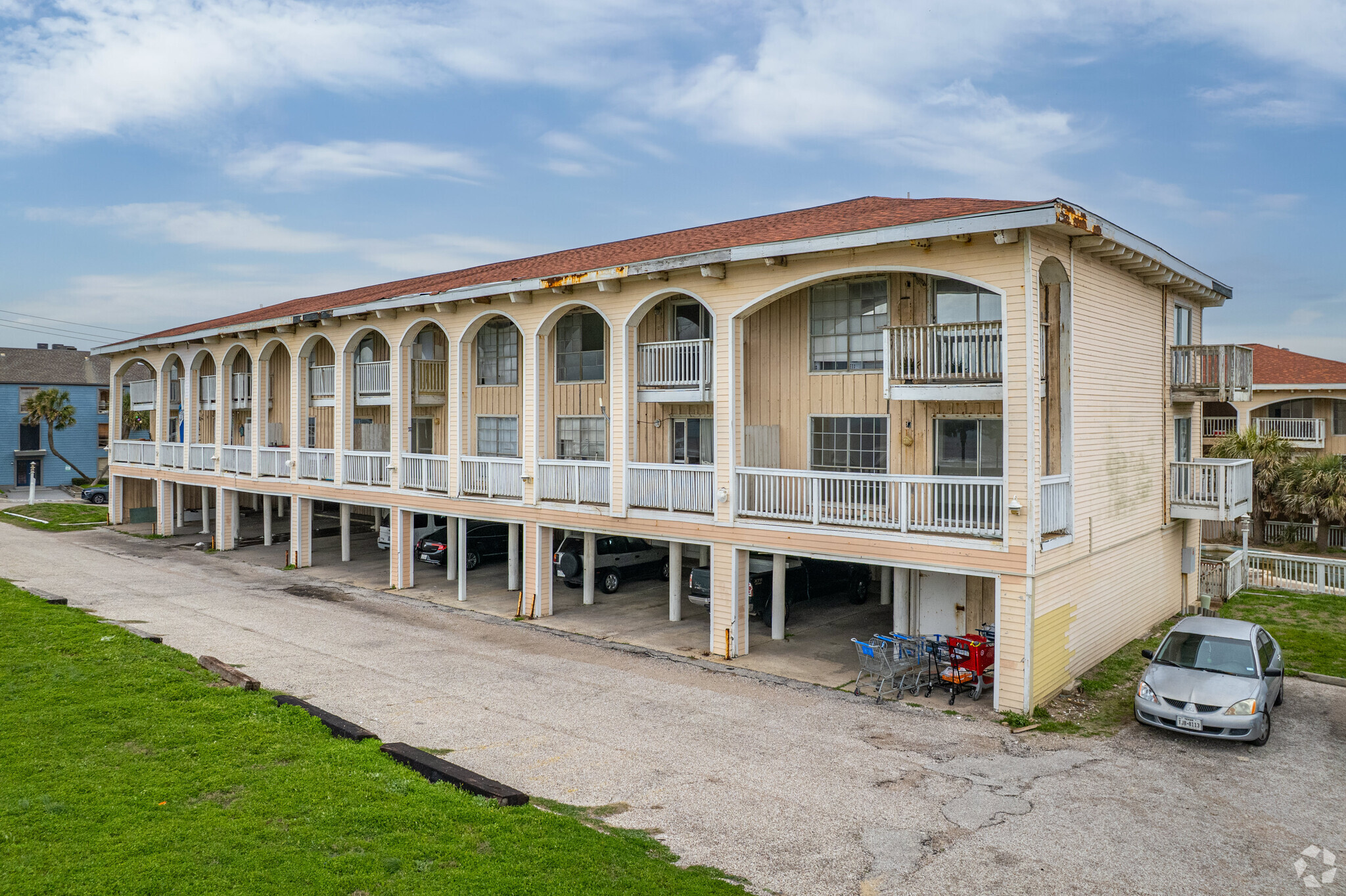 8008 Seawall Blvd, Galveston, TX for Sale