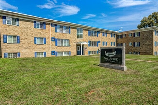 Indianapolis, IN Apartments - 5824 E Washington St