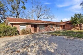 Winter Haven, FL Apartments - 2300 W Cannon Ter NW