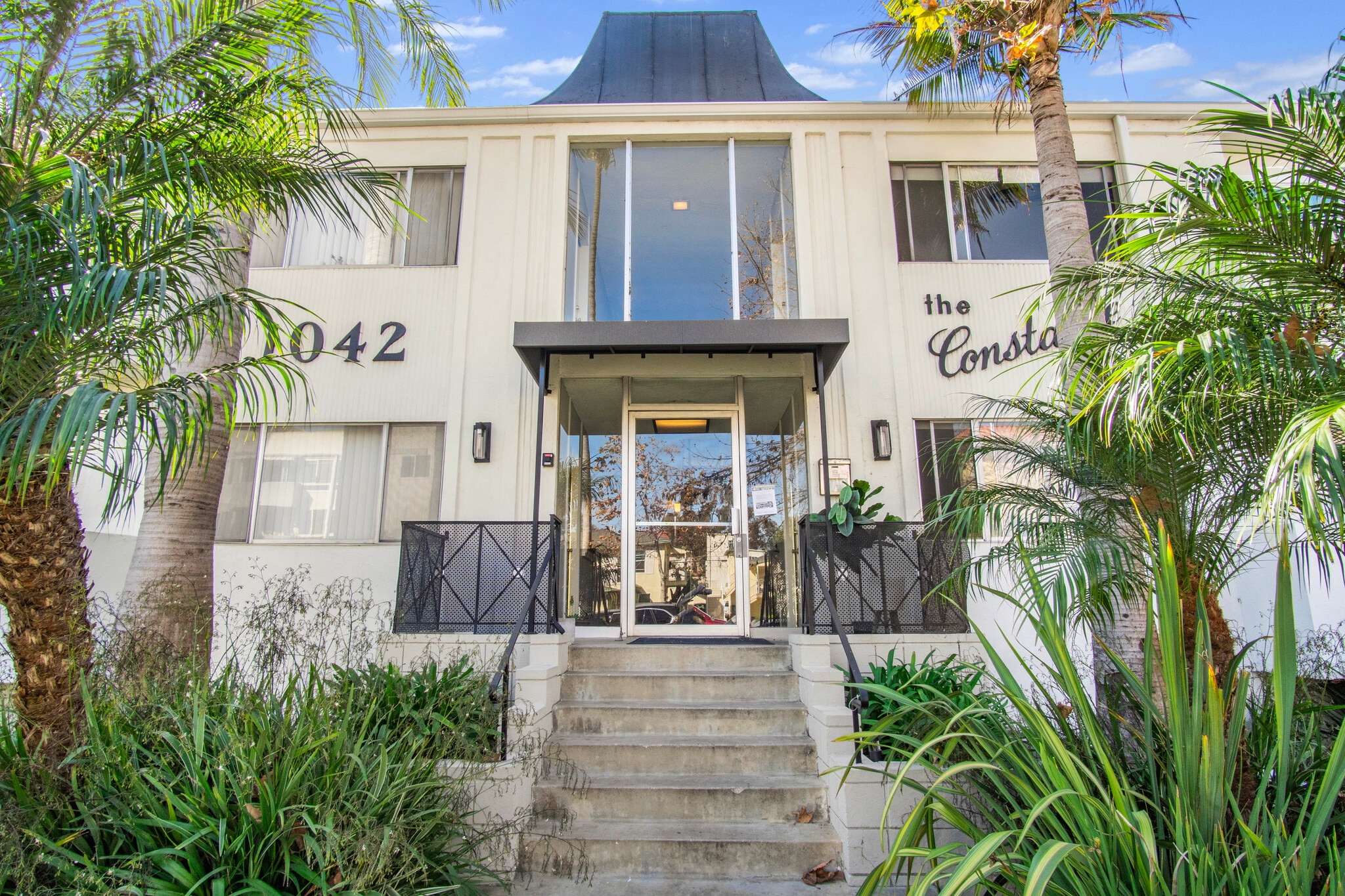 1042 6th St, Santa Monica, CA for Sale