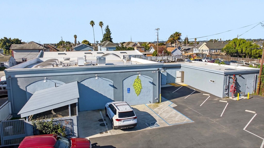 625 Main St, Watsonville, CA for Sale