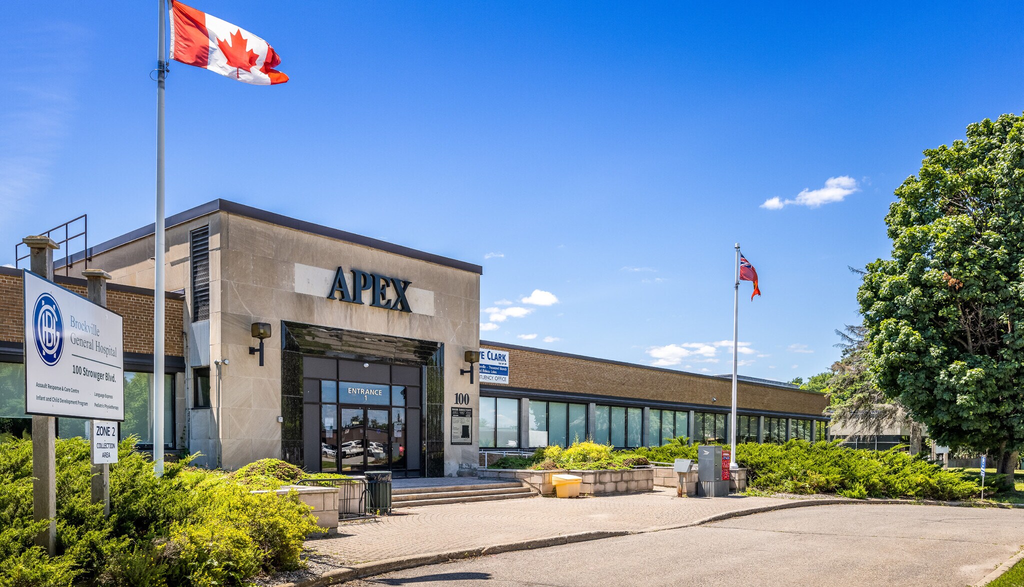 100 Strowger Blvd, Brockville, ON for Rent
