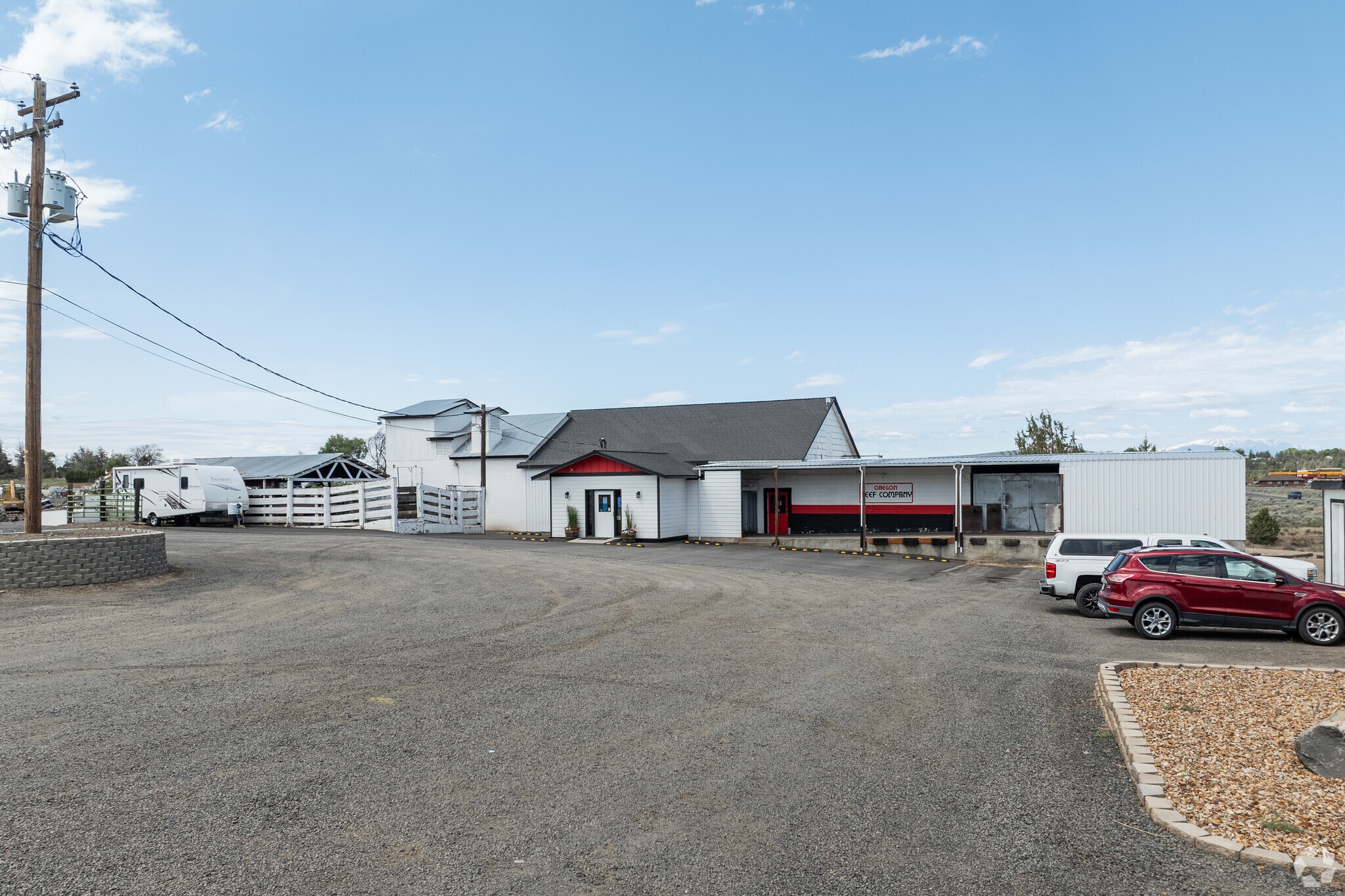 1762 S Adams Dr, Madras, OR for Sale