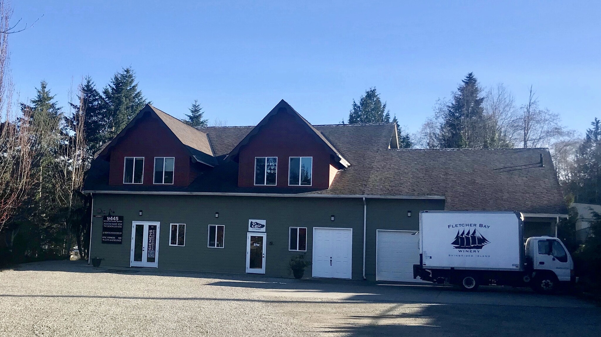 9445 NE Business Park Ln, Bainbridge Island, WA for Rent