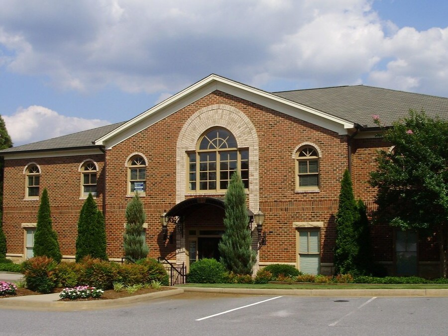 5400 Laurel Springs Pky, Suwanee, GA for Sale