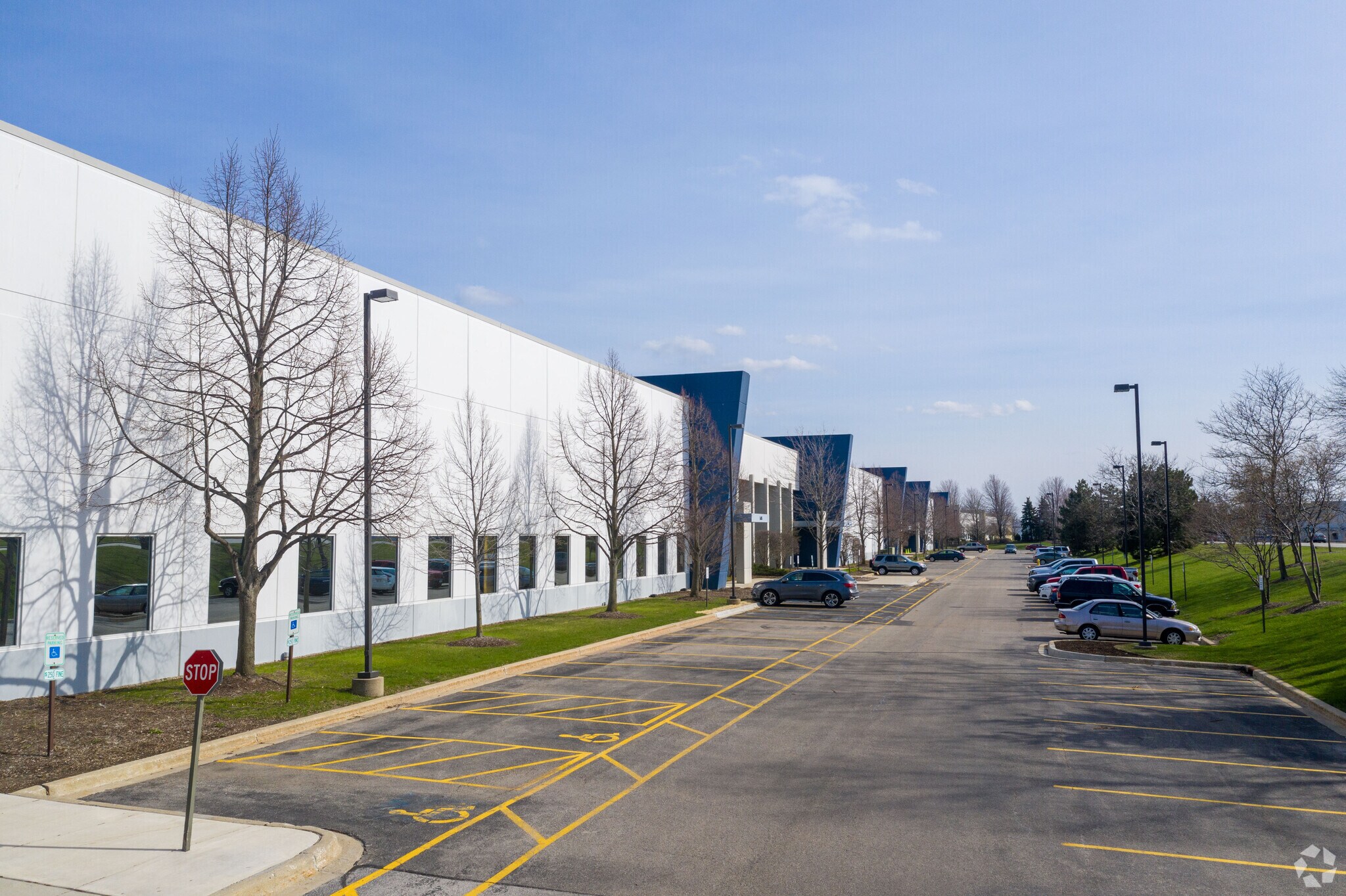 1585-1705 S Waukegan Rd, Waukegan, IL for Rent