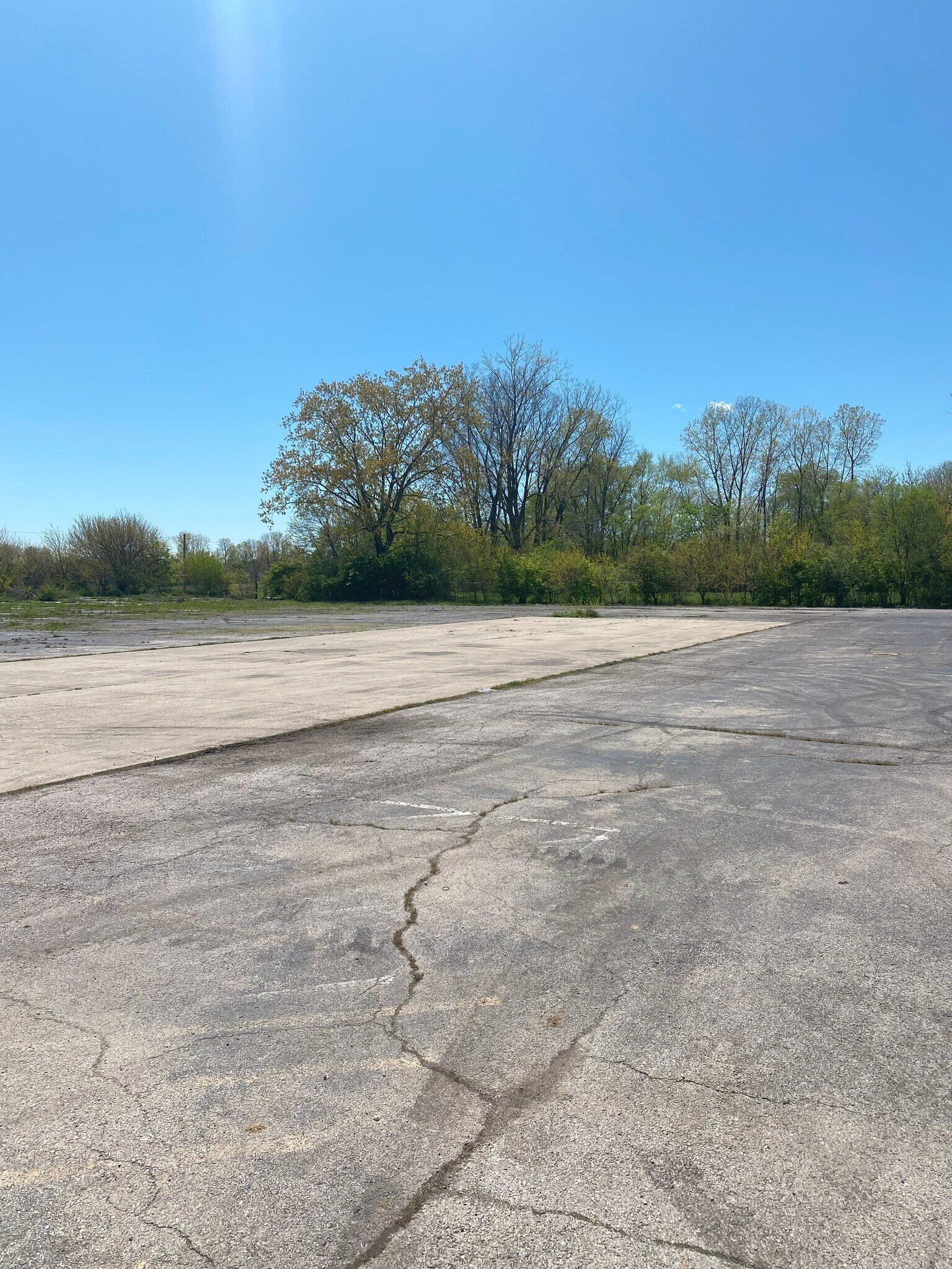 3200 Block of S Meeker, Muncie, IN for Sale