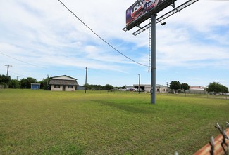 Red Oak, TX Commercial Land - 402 N Interstate 35