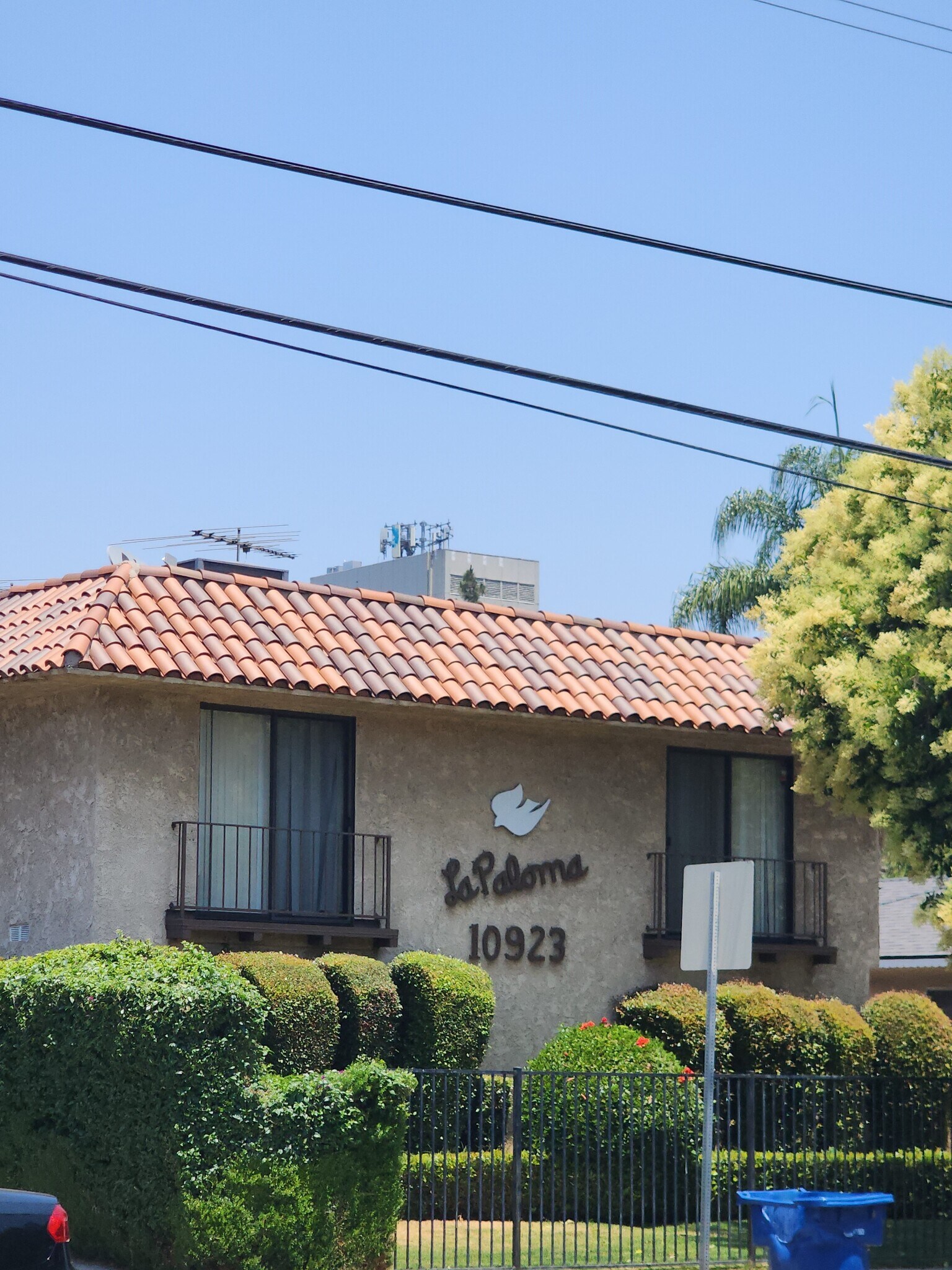 10923 Moorpark St, North Hollywood, CA for Sale