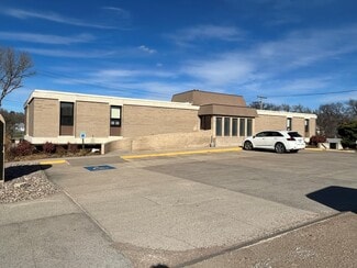 McCook, NE Office/Medical - 411 W 5th St