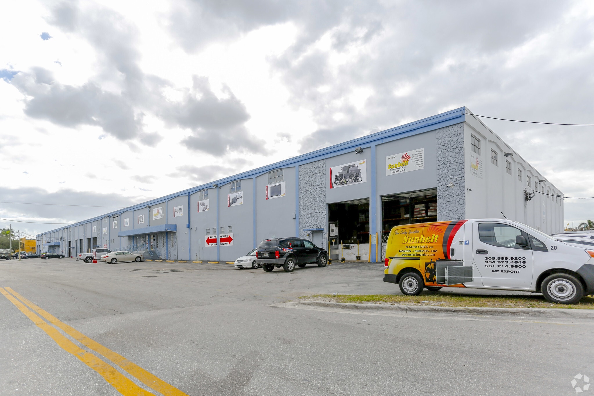 7810-7890 NW 98th St, Hialeah Gardens, FL for Rent