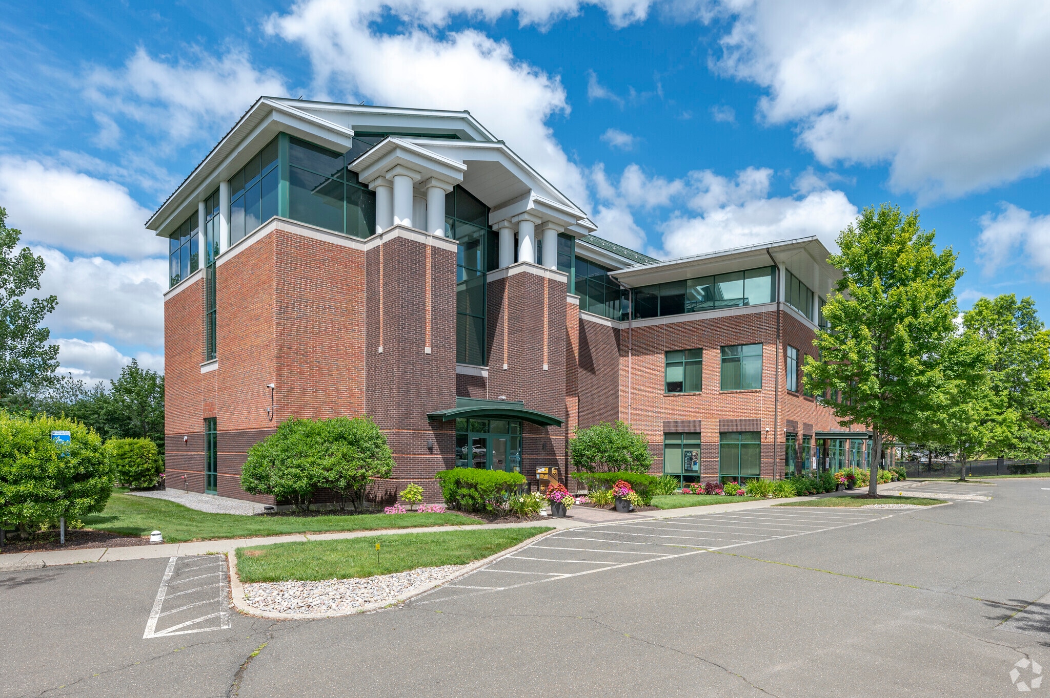 93 Lake Ave, Danbury, CT for Sale