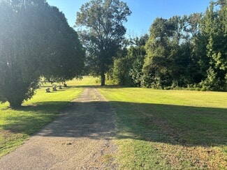 Russellville, AR Residential - 2500 S Knoxville Ave