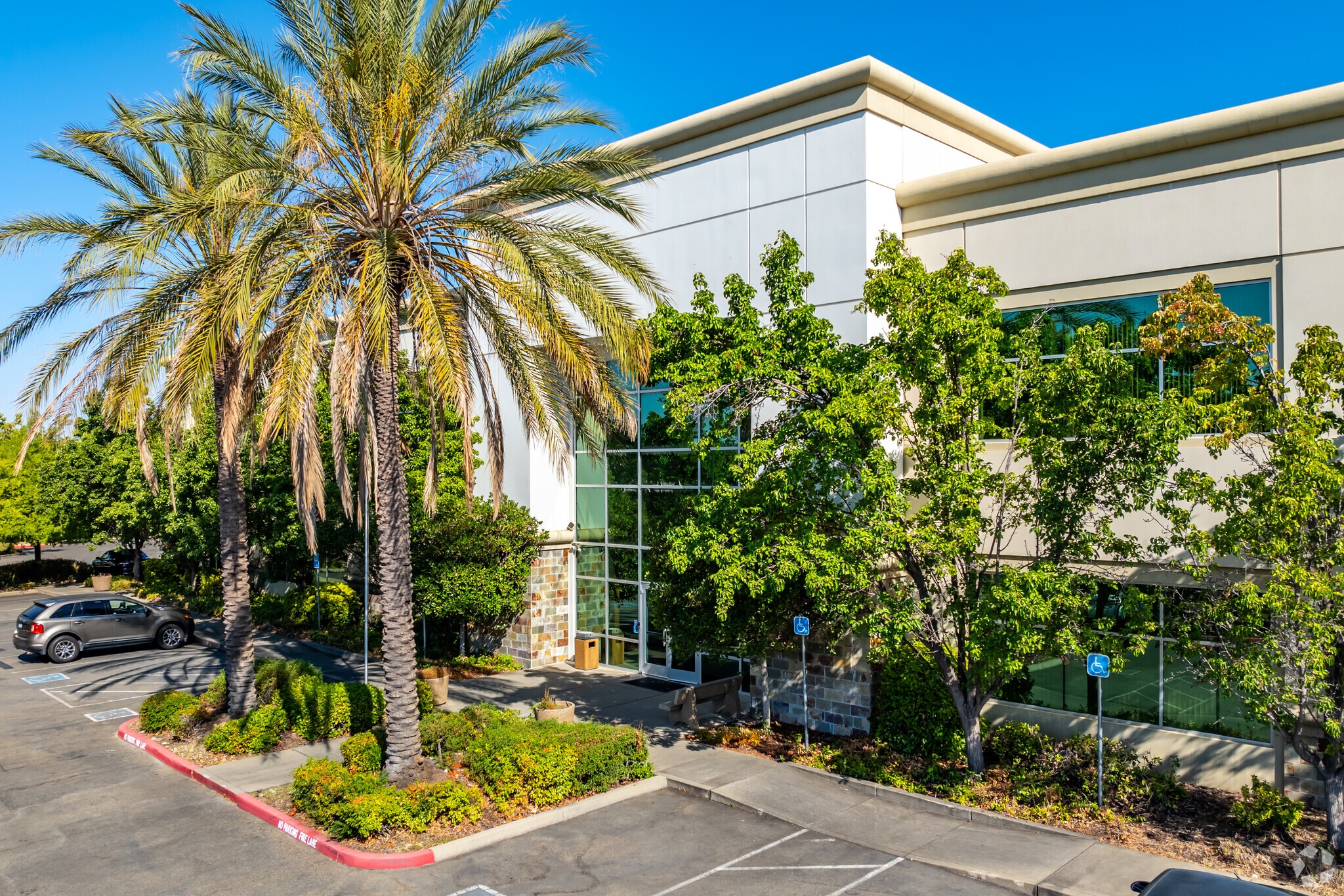 2440 Gold River Rd, Rancho Cordova, CA for Rent