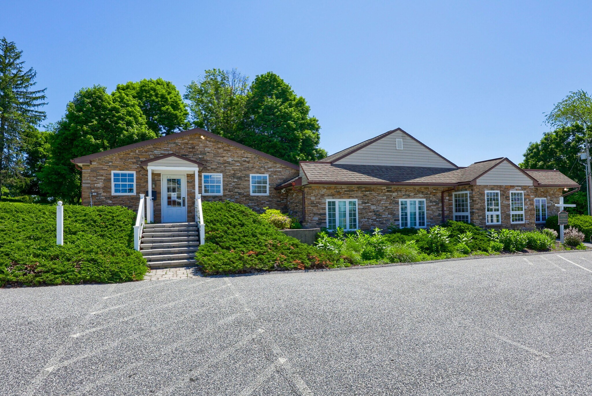 249 S Main St, Shrewsbury, PA for Rent