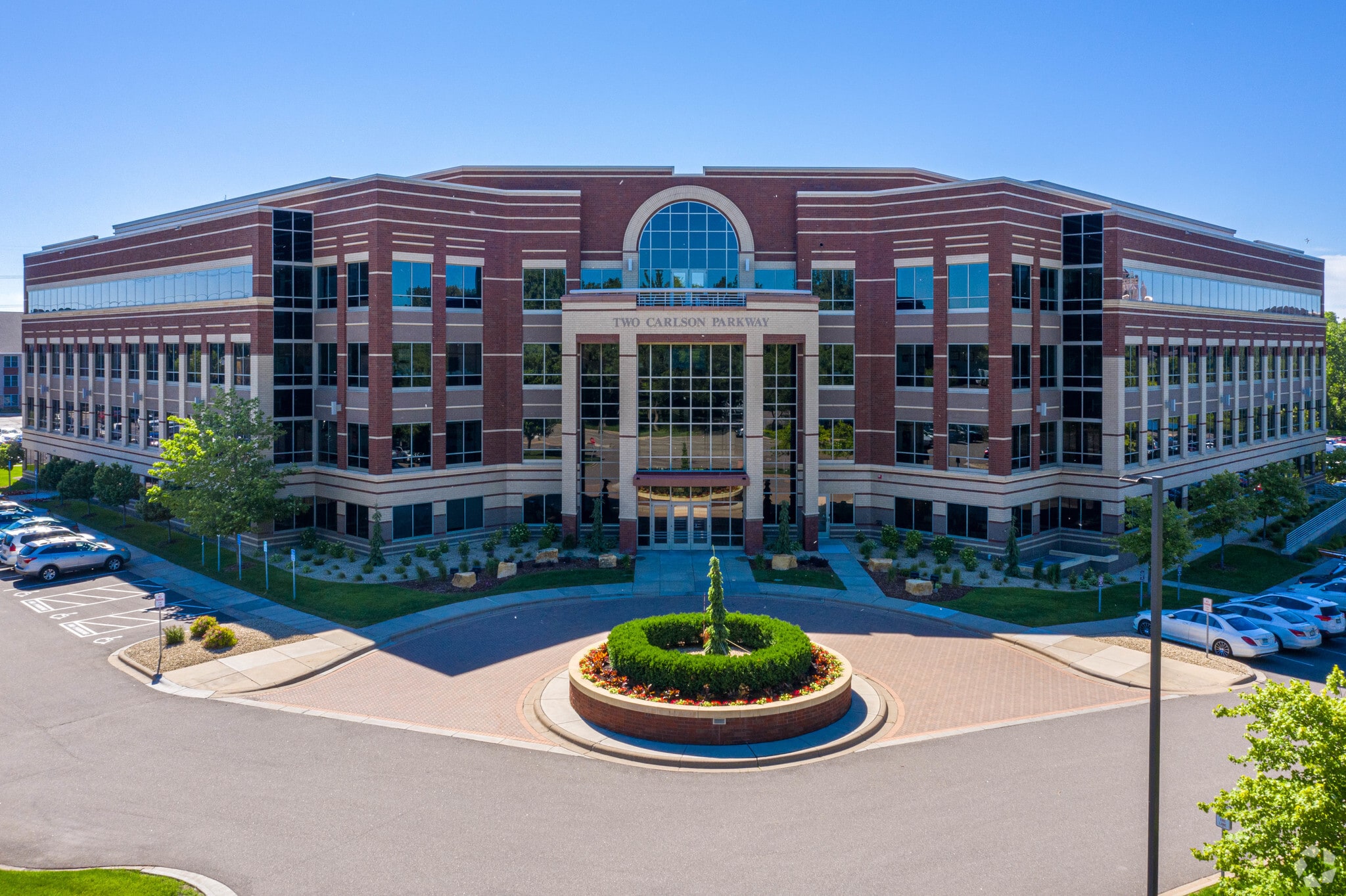 2 Carlson Pky, Plymouth, MN for Rent