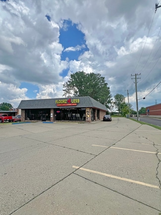 Clinton Township, MI Freestanding - 33140-33150 S Gratiot Ave Clinton Township, MI Freestanding - 33140-33150 S Gratiot Ave