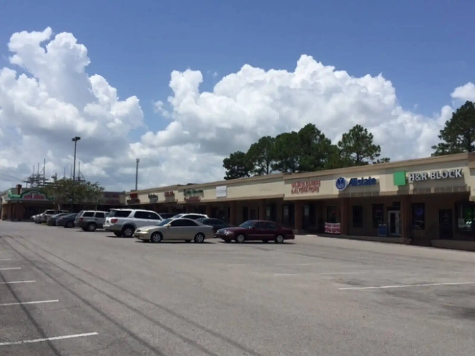 257 Lee Dr, Baton Rouge, LA for Rent