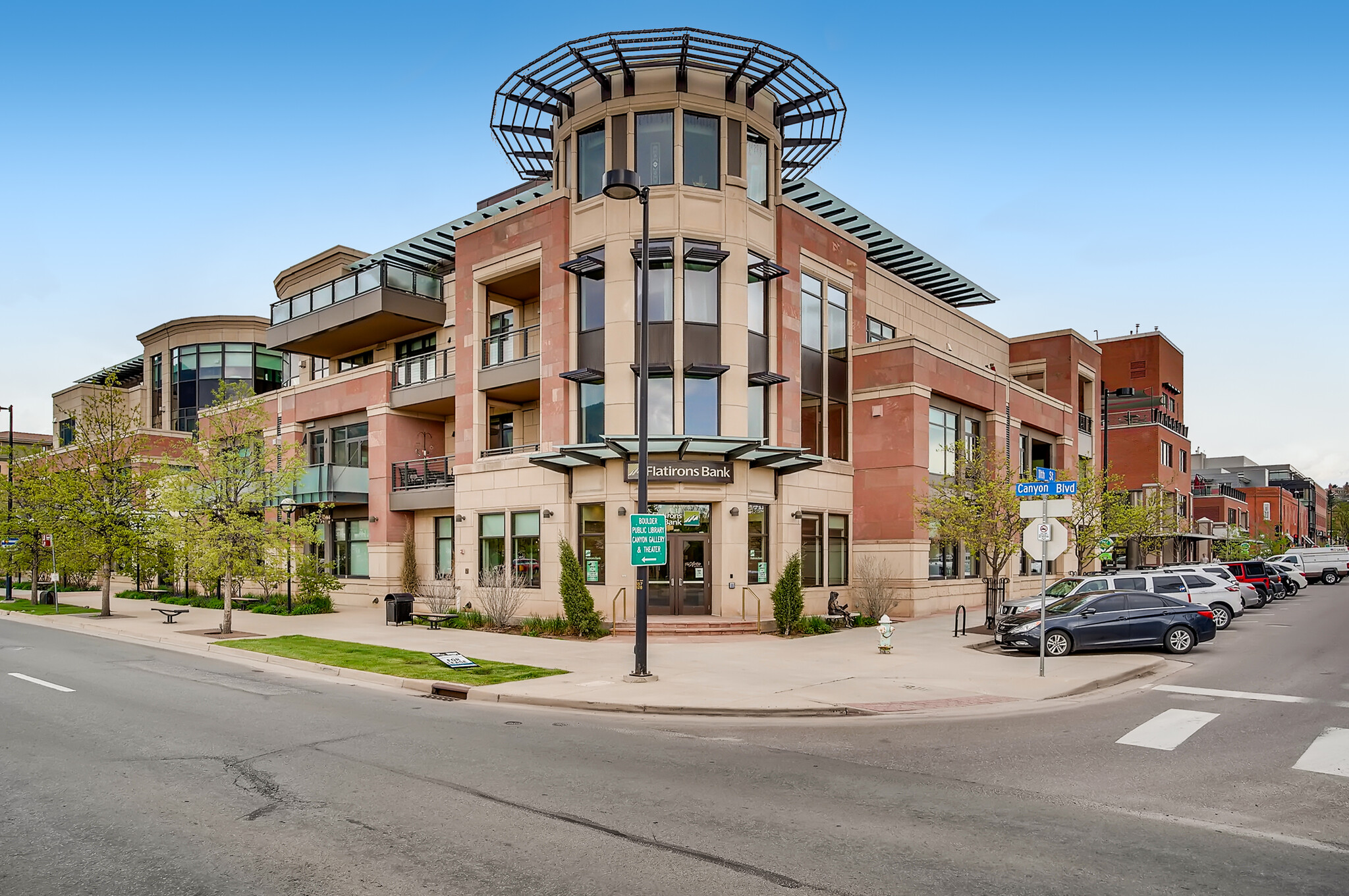 1055-1095 Canyon Blvd, Boulder, CO for Rent