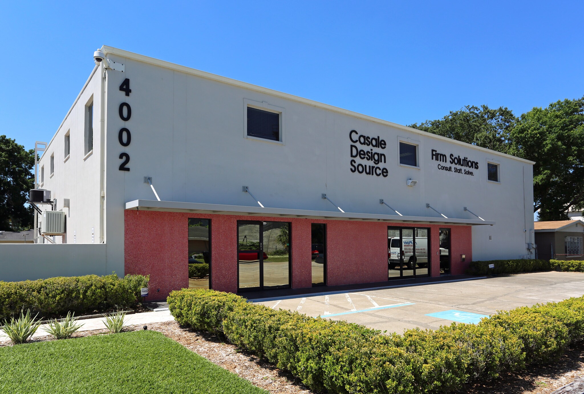 4002 W State St, Tampa, FL for Rent