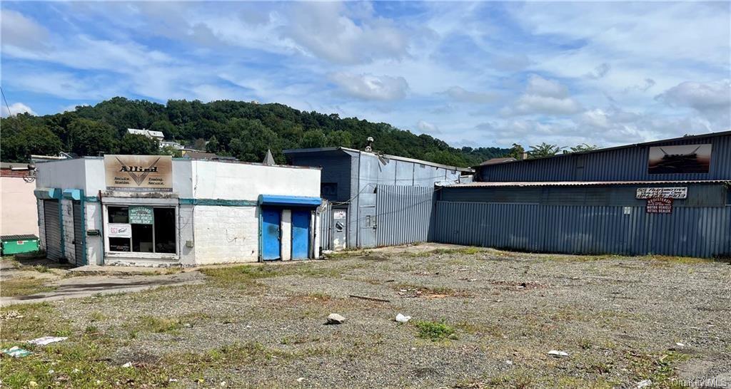17 S Broad St, Peekskill, NY for Sale