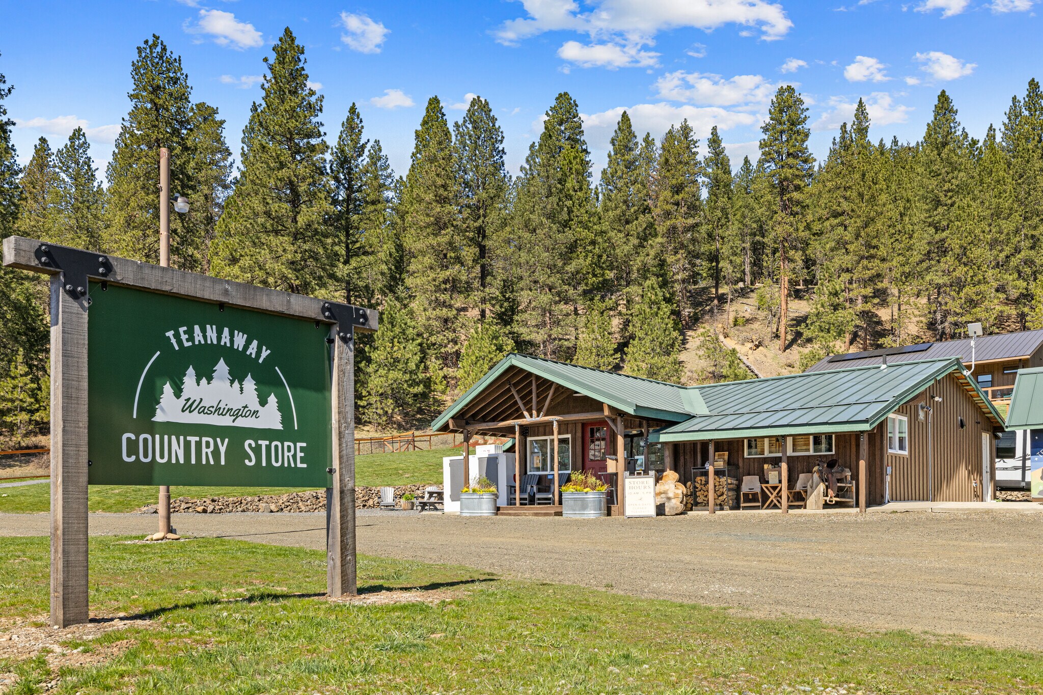 10692 Teanaway Rd, Cle Elum, WA for Sale