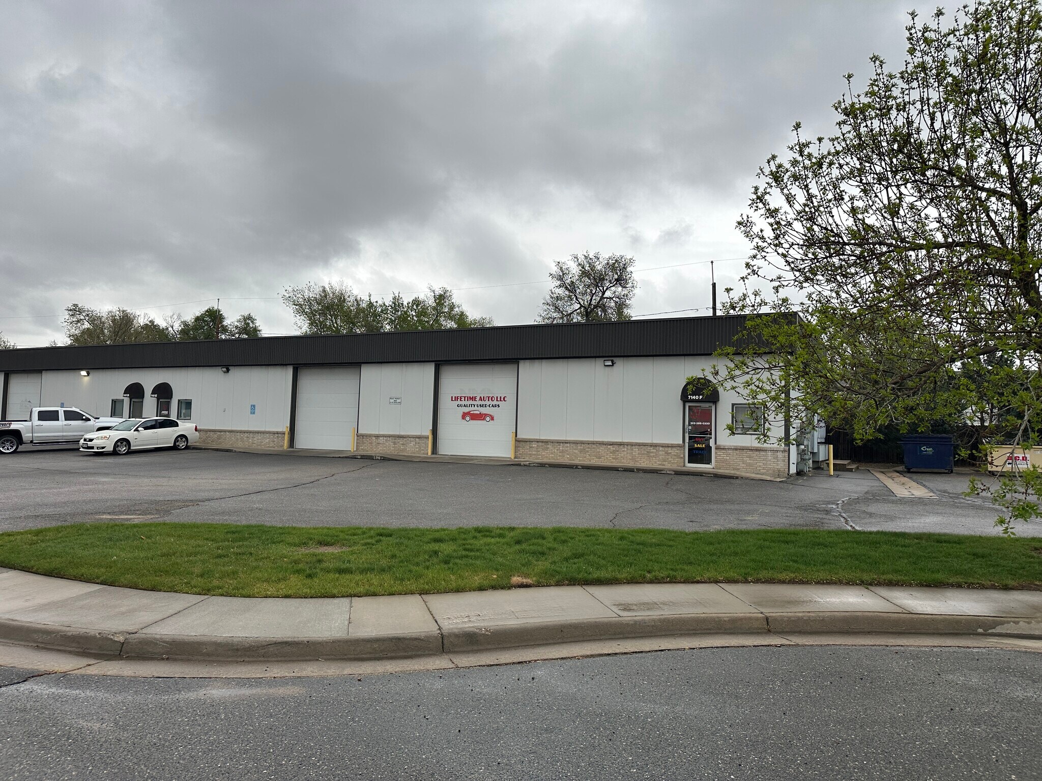 7140 Ivy St, Commerce City, CO for Sale