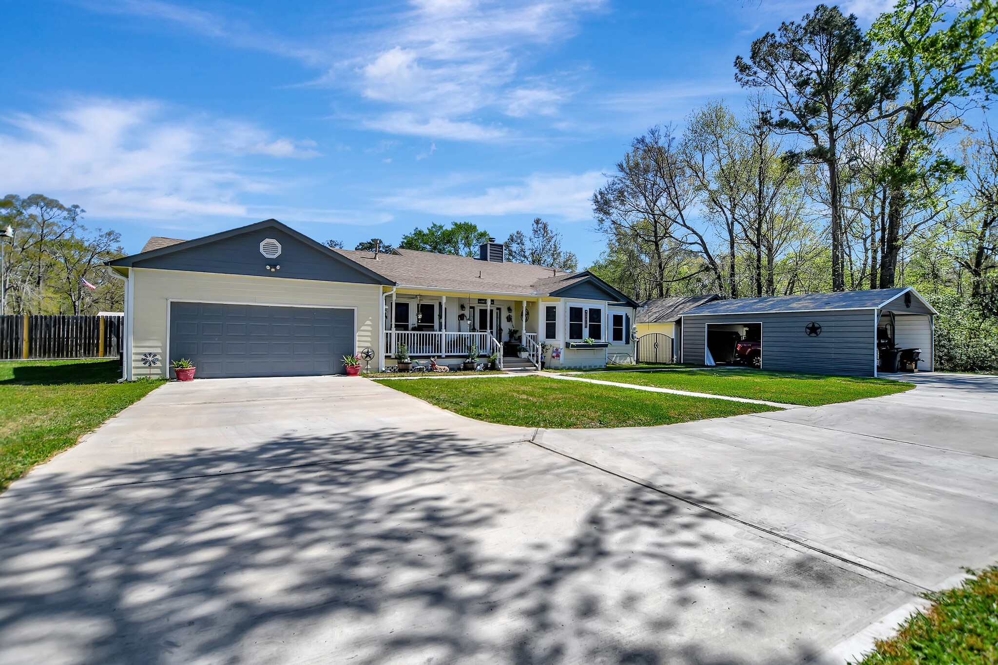 24677 FM 2090 Rd, Splendora, TX for Sale