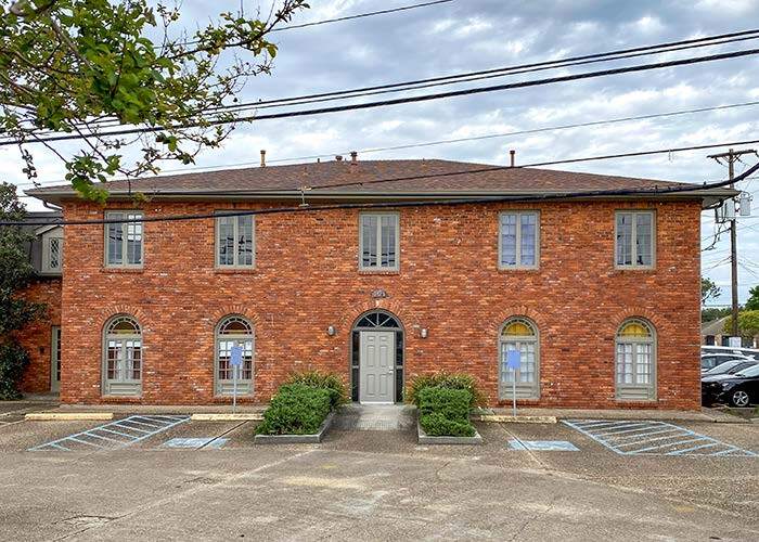 401 Veterans Memorial Blvd, Metairie, LA for Rent