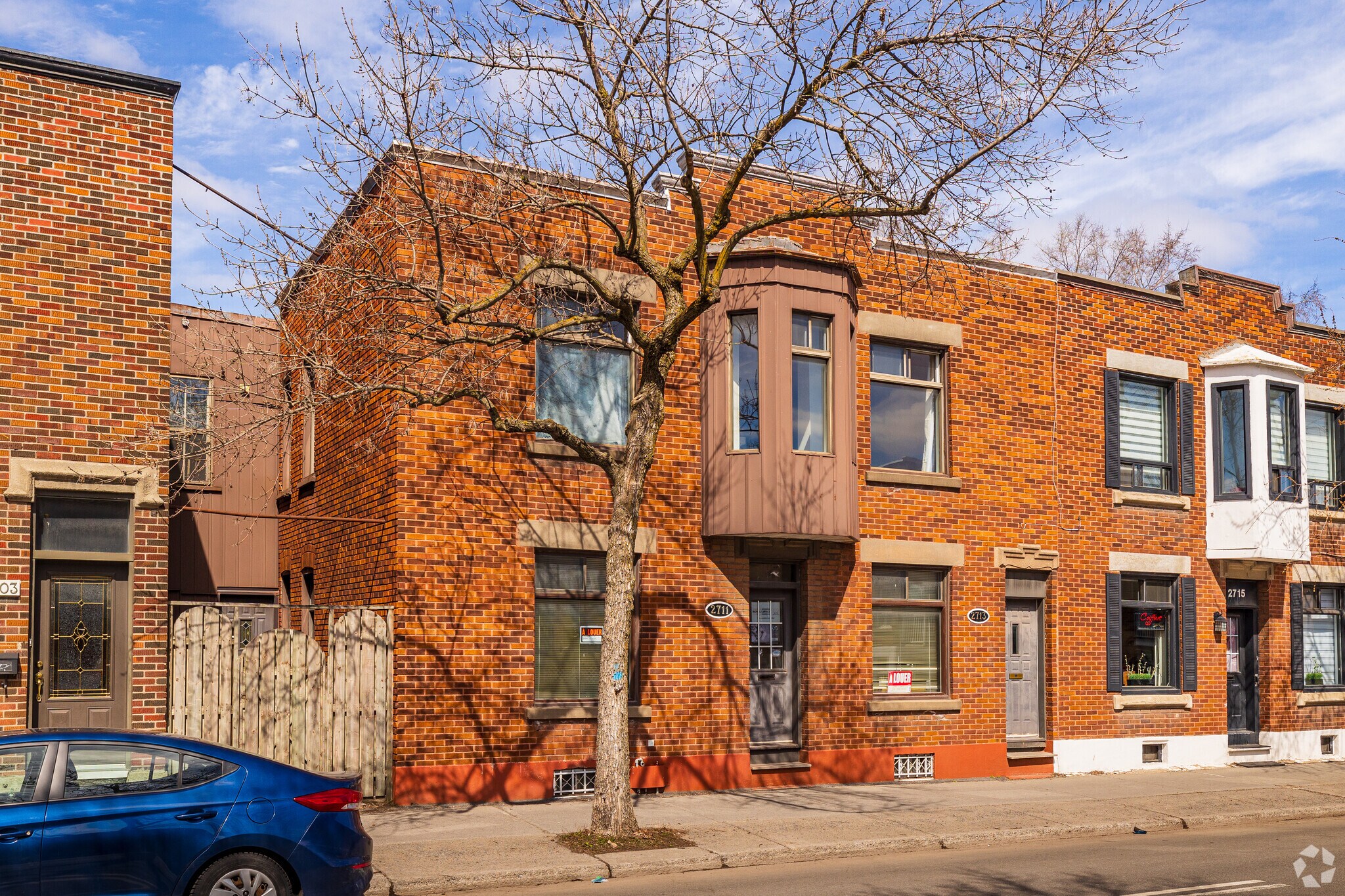 2711 Rue Beaubien E, Montréal, QC for Rent