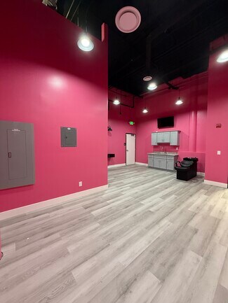 Pittsburg, CA Retail - 1000 Railroad Ave