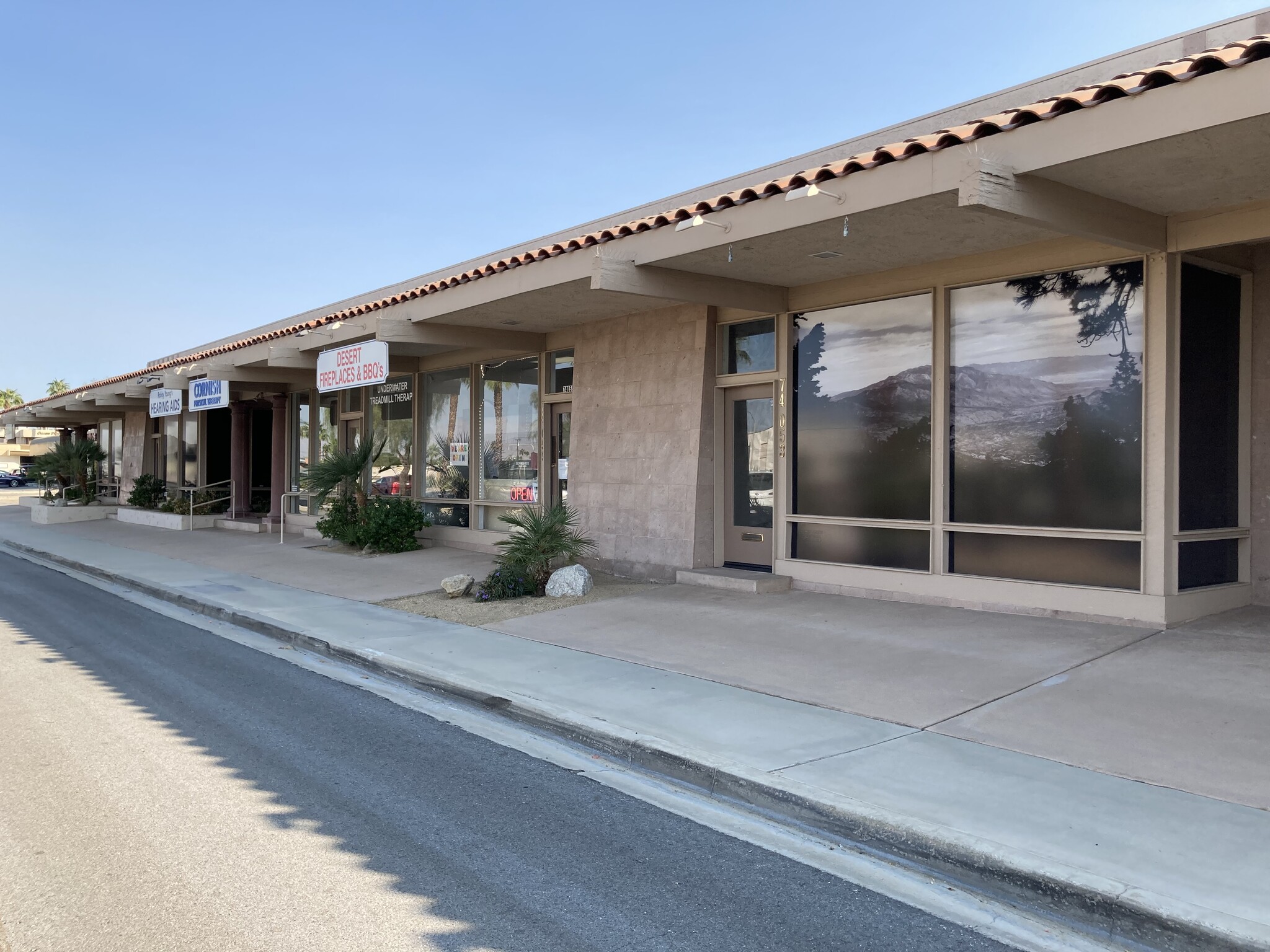 74051-74065 Highway 111, Palm Desert, CA for Rent