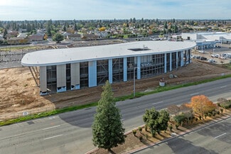 Clovis, CA Office - 700 W Herndon Ave