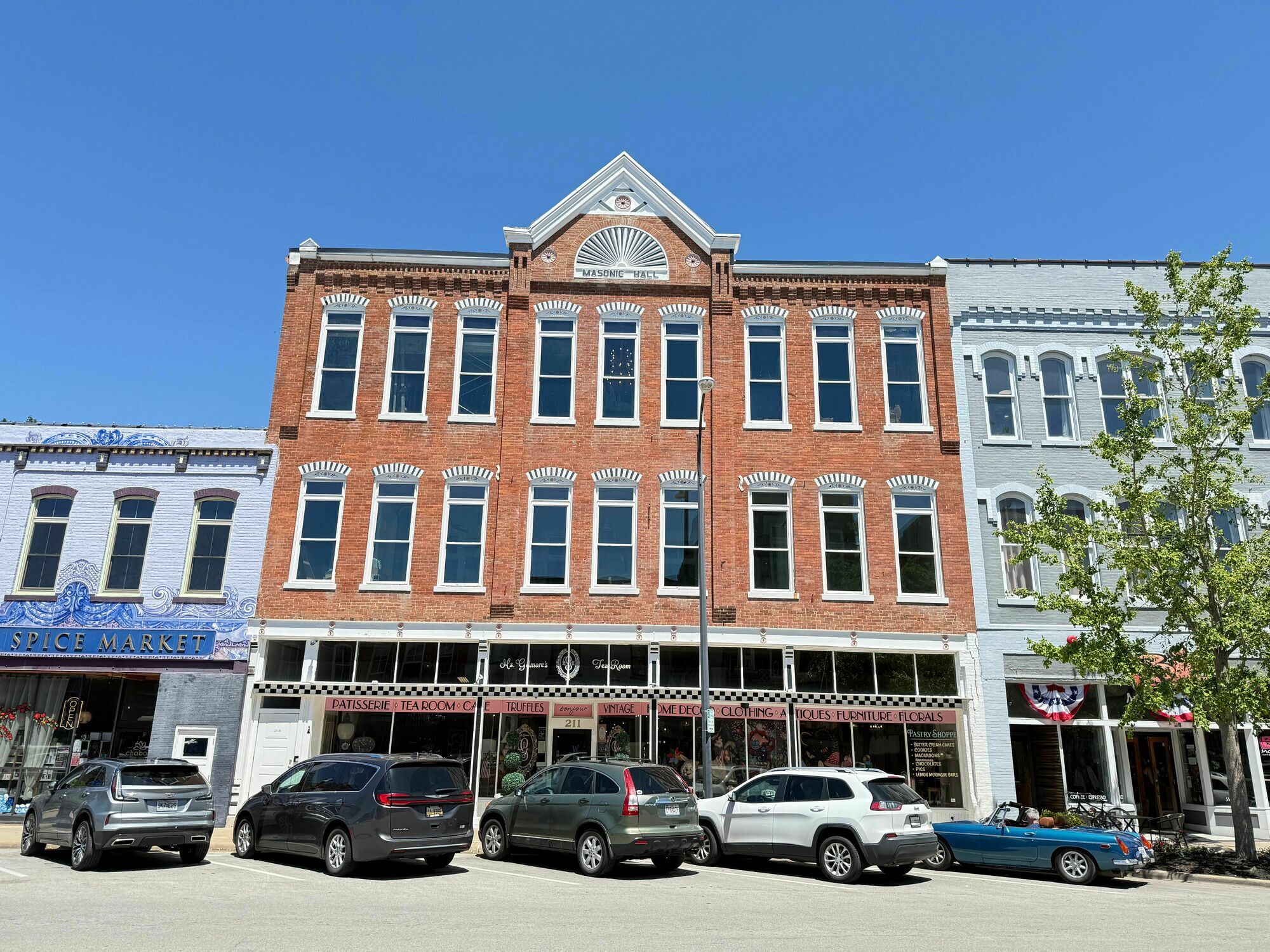 211 E Commercial St, Springfield, MO for Sale