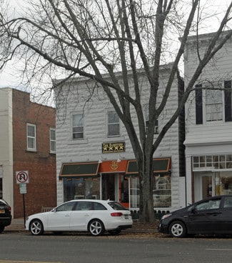 East Hampton, NY Retail - 47 Newtown Ln