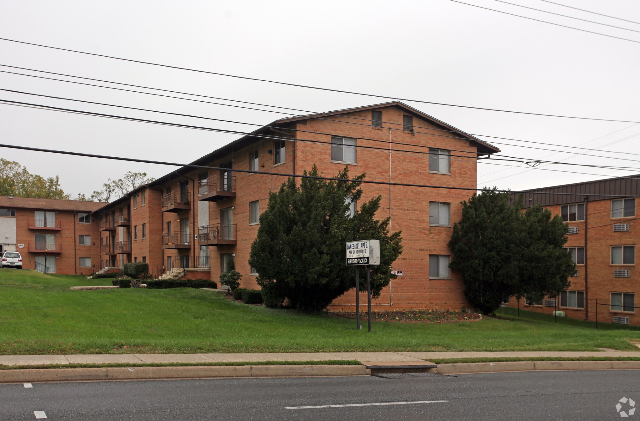 517 S Frederick Ave, Gaithersburg, MD for Sale