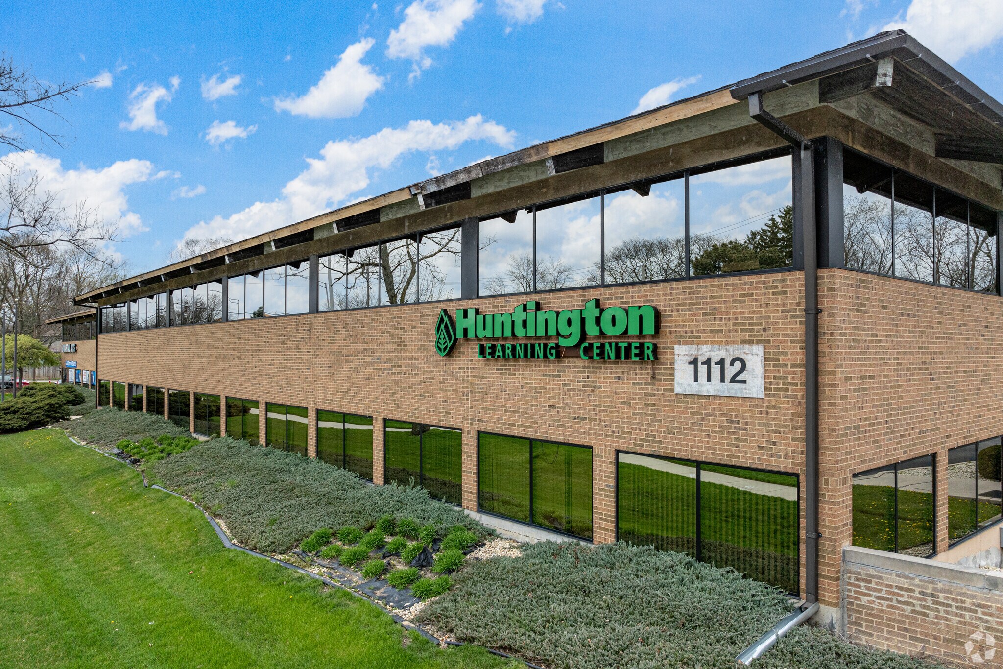 1112 S Washington St, Naperville, IL for Rent